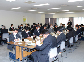 総会会場